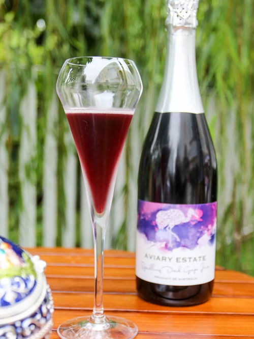 颜值饮品1元起 无醇粉钻免费饮 发现至in妹纸聚集地,茶饮 果汁 美酒 咖啡同时pick 酒精饮料